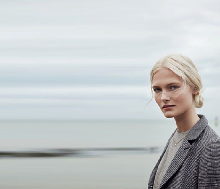 Lees nu alles over de nieuwe haar kleur trends van 2019! Voor welke kleur ga jij?